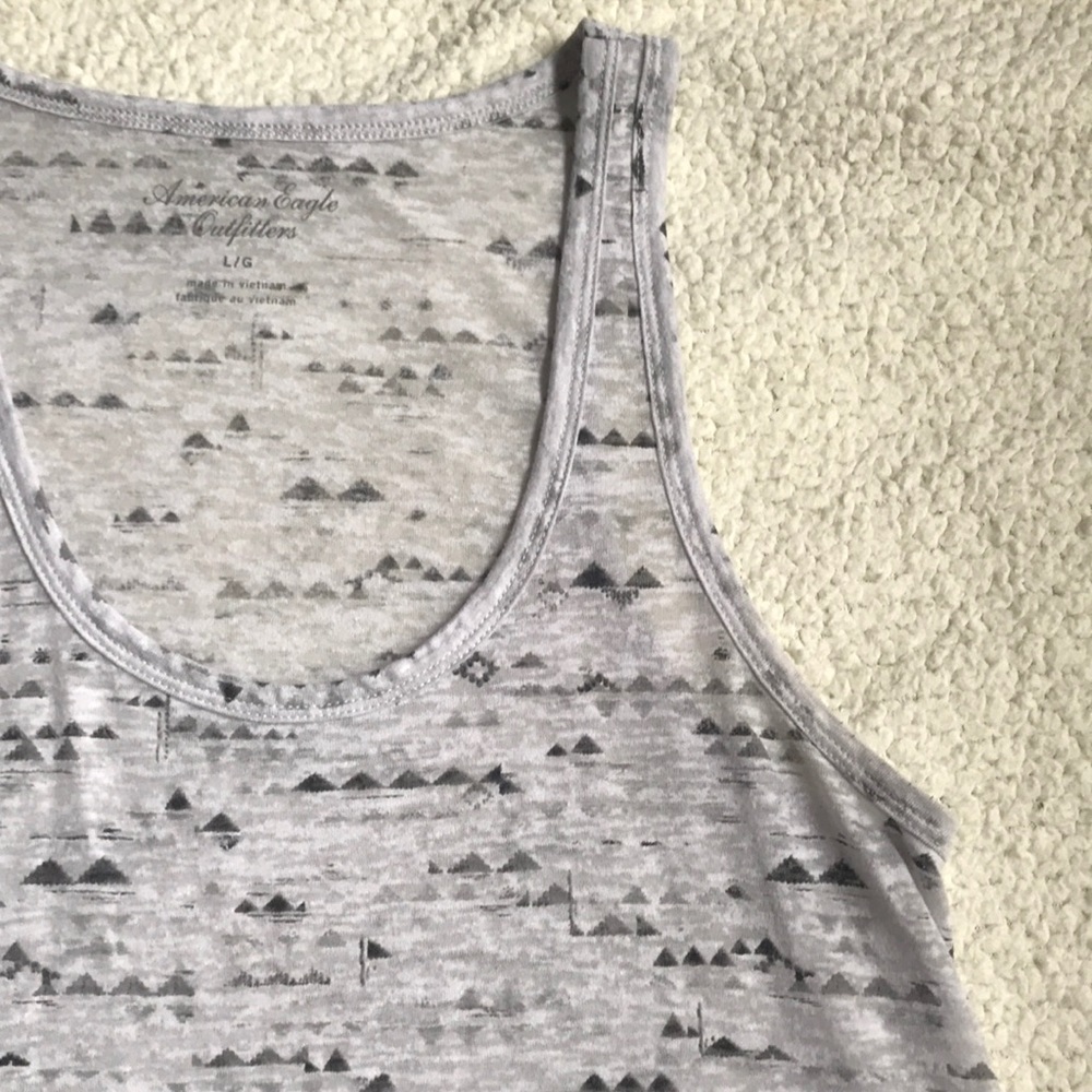 AE OUTFITTERS TANK